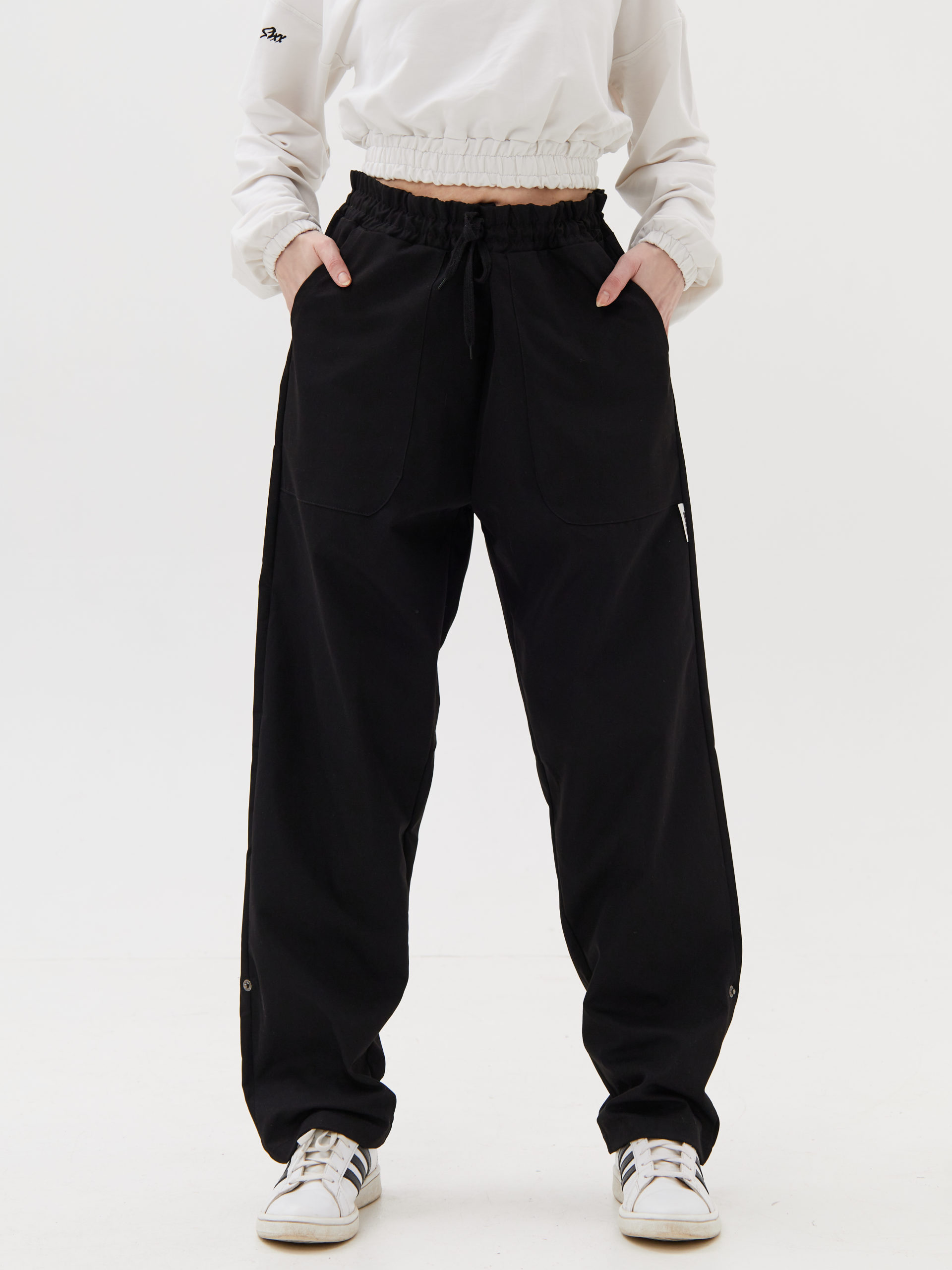 Брюки c заклепкой Joggers — фото 11